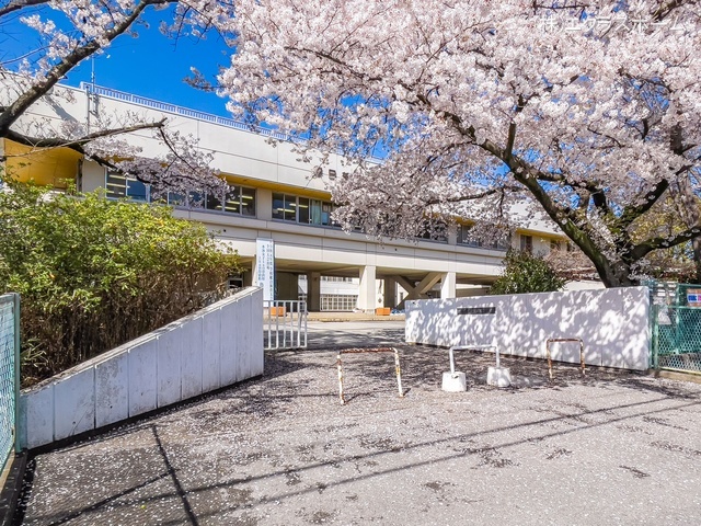 春日部市立大増中学校 距離850m