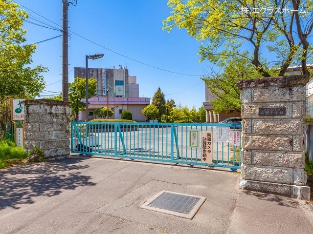 春日部市立武里中学校　距離850m