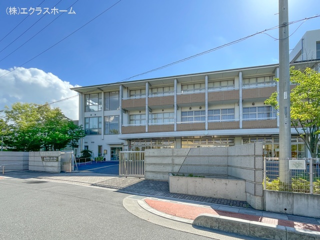春日部市立東中学校 距離2200m