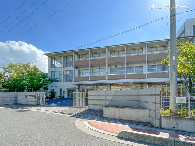 春日部市立東中学校 距離2200m