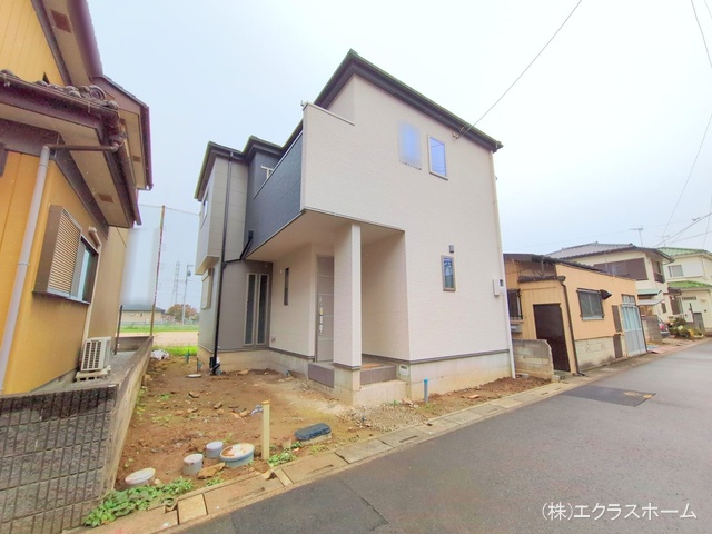 埼玉県春日部市上蛭田の新築戸建て外構写真 2025年10月19日撮影