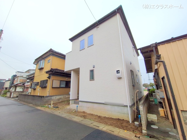 埼玉県春日部市上蛭田の新築戸建て外構写真 2025年10月19日撮影