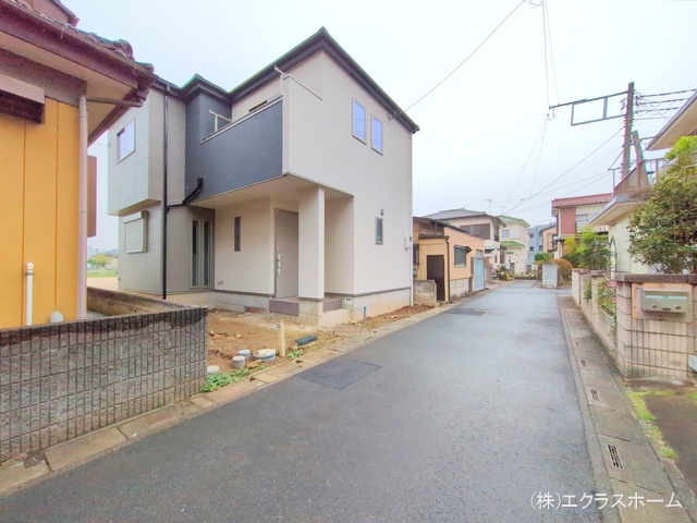 埼玉県春日部市上蛭田の新築戸建て外構写真 2025年10月19日撮影