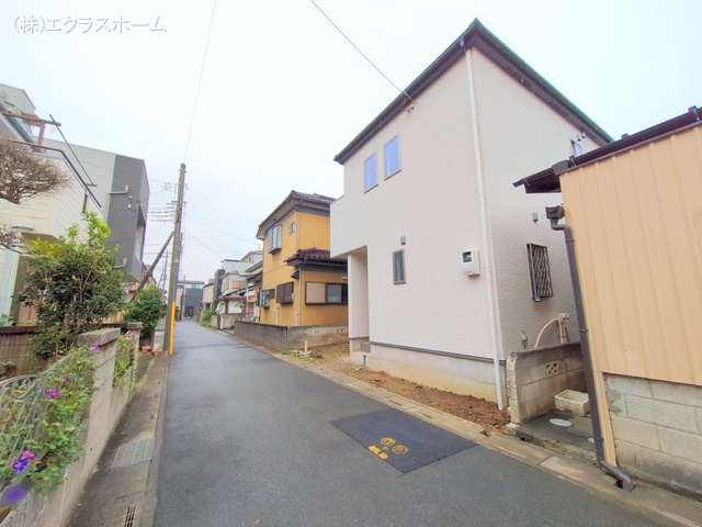 埼玉県春日部市上蛭田の新築戸建て外構写真 2025年10月19日撮影