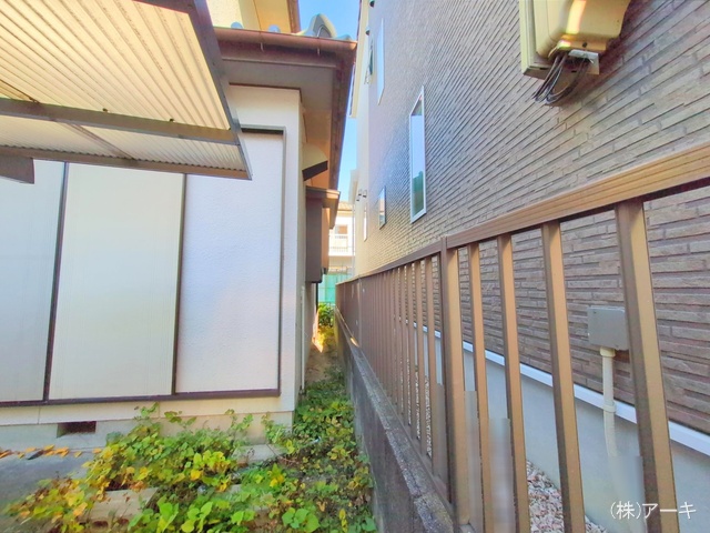 愛知県東海市荒尾町奥曽山の中古戸建て完成写真 2024年11月28日撮影