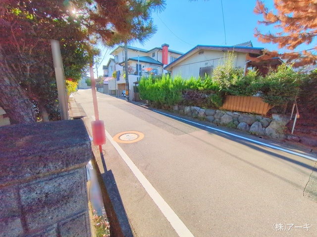 愛知県東海市荒尾町奥曽山の中古戸建て完成写真 2024年11月28日撮影