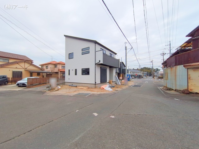 愛知県高浜市屋敷町２丁目の新築戸建て外構写真 2025年2月27日撮影