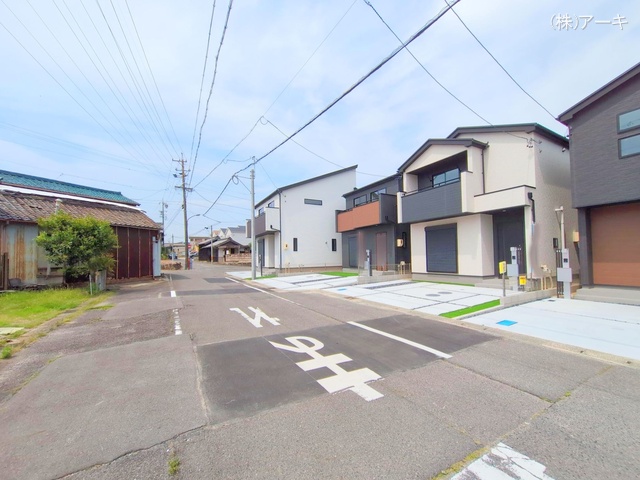 愛知県高浜市屋敷町２丁目の新築戸建て完成写真 2025年6月1日撮影