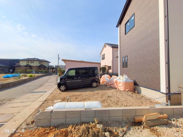 愛知県高浜市呉竹町４丁目の新築戸建て外構写真 2025年2月11日撮影