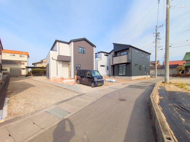 愛知県高浜市呉竹町４丁目の新築戸建て外構写真 2025年2月11日撮影