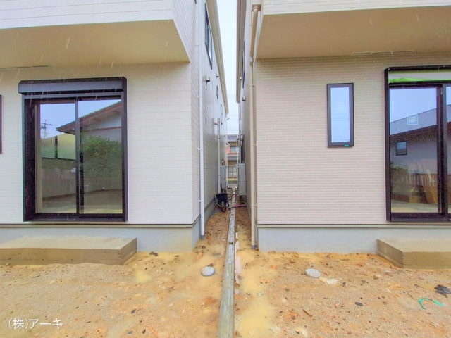 愛知県高浜市湯山町４丁目の新築戸建て外構写真 2025年7月16日撮影