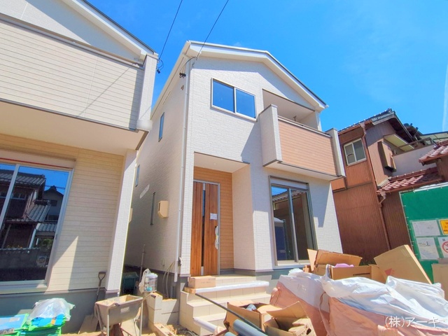 愛知県高浜市春日町７丁目の新築戸建て外構写真 2025年8月17日撮影