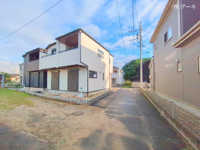 愛知県知多市八幡字荒井の新築戸建て外構写真 2025年10月15日撮影