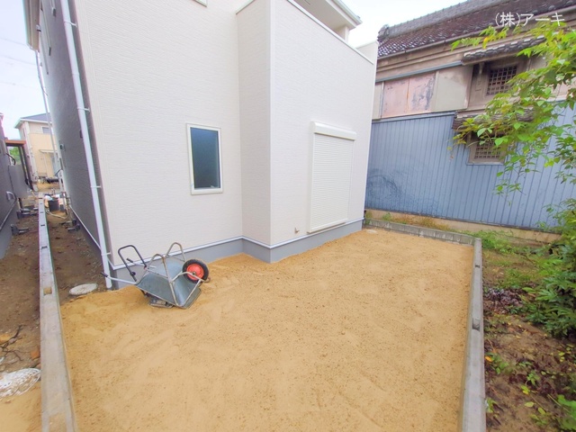 愛知県知多市八幡字堀切の新築戸建て外構写真 2025年10月21日撮影