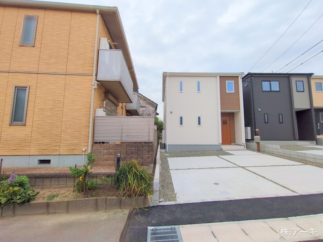 愛知県知多市八幡字堀切の新築戸建て完成写真 2025年11月12日撮影