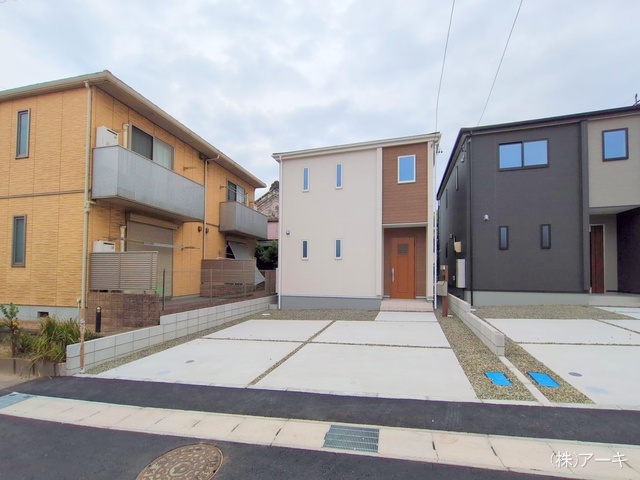 愛知県知多市八幡字堀切の新築戸建て完成写真 2025年11月12日撮影