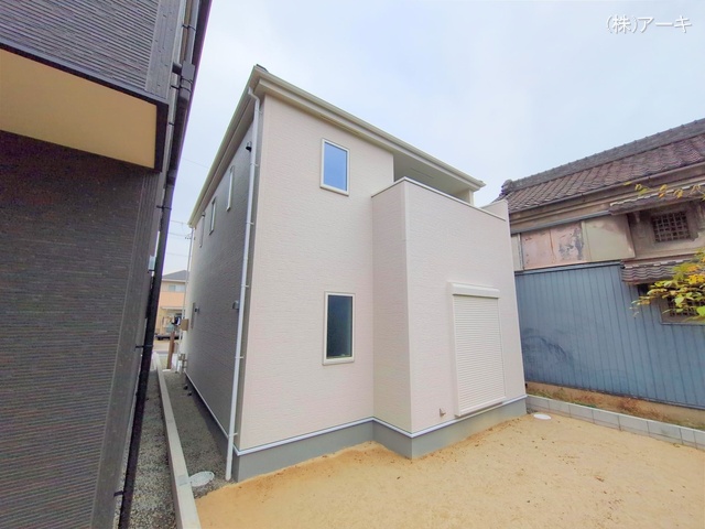 愛知県知多市八幡字堀切の新築戸建て完成写真 2025年11月12日撮影