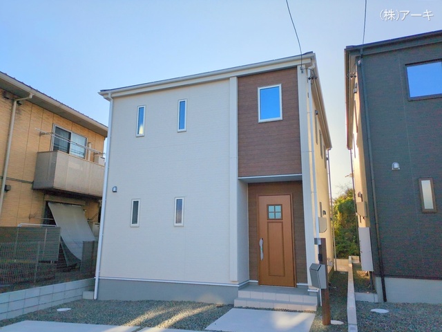 愛知県知多市八幡字堀切の新築戸建て完成写真 2025年11月19日撮影