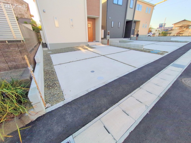 愛知県知多市八幡字堀切の新築戸建て完成写真 2025年11月19日撮影