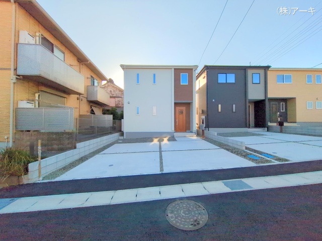 愛知県知多市八幡字堀切の新築戸建て完成写真 2025年11月19日撮影