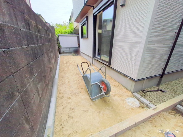 愛知県東海市荒尾町細高根の新築戸建て外構写真 2025年10月2日撮影