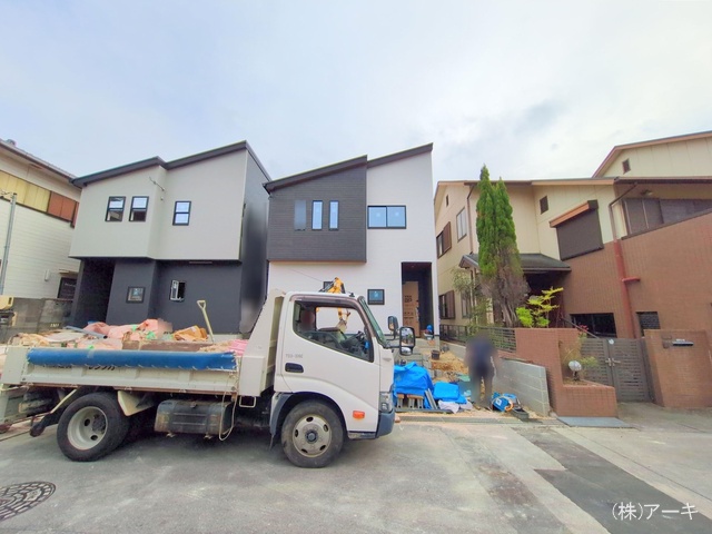 愛知県東海市荒尾町細高根の新築戸建て外構写真 2025年10月2日撮影