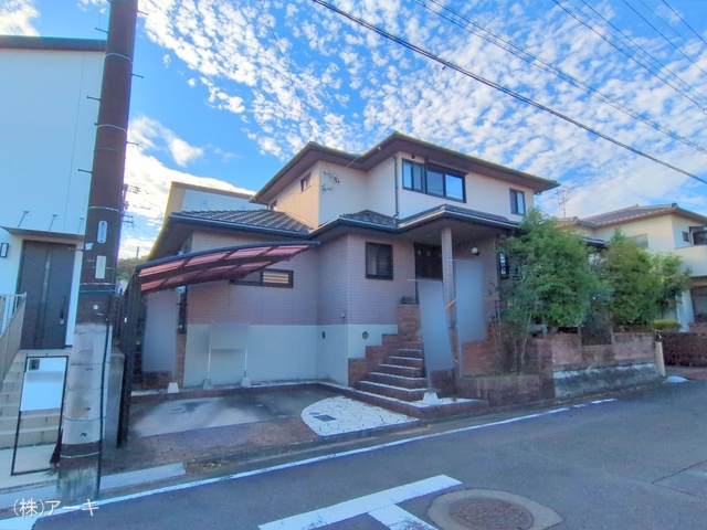 愛知県知多市八幡字深山口の中古戸建て完成写真 2025年10月28日撮影