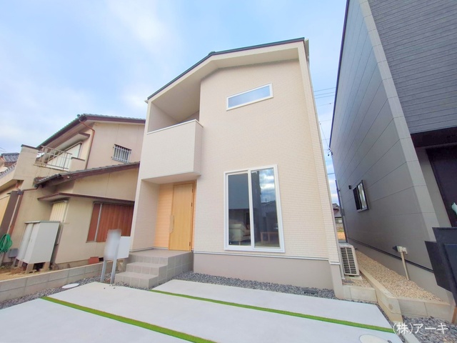 愛知県高浜市湯山町８丁目の新築戸建て完成写真 2025年12月18日撮影