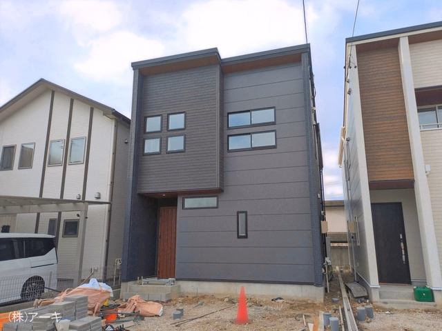 新築戸建て 知多市つつじが丘1丁目 2号棟 外構