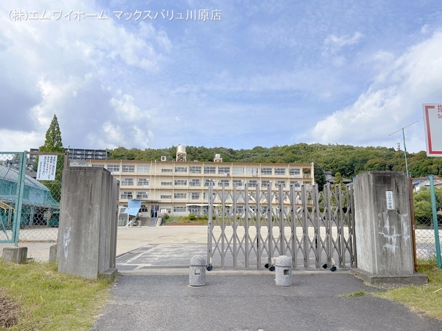 春日井市立高座小学校