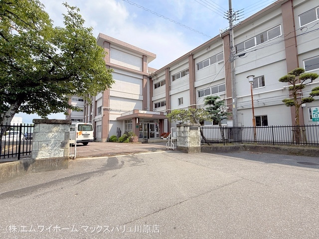 一宮市立千秋中学校