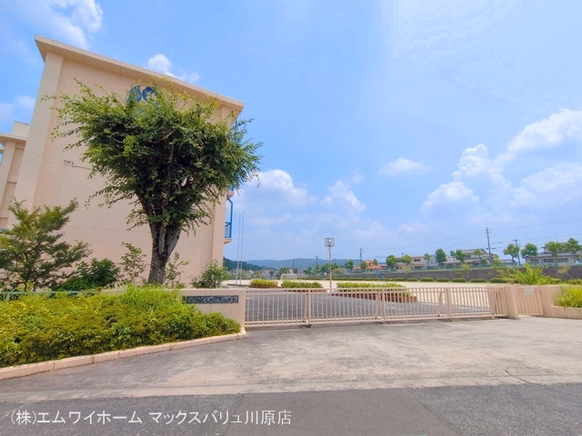 春日井市立押沢台小学校