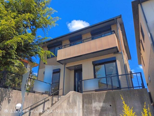 豊明市栄町南舘 完成