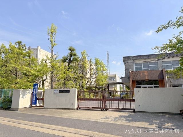 小牧市立本庄小学校