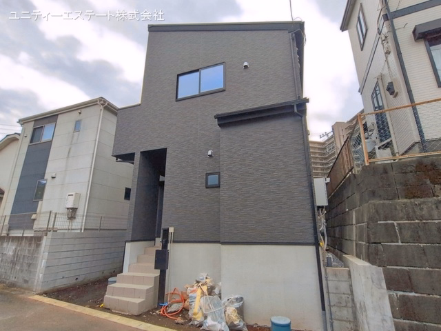 座間市相武台2丁目（戸建）01 外構