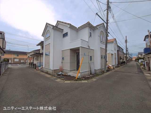 綾瀬市蓼川2丁目（戸建）01 外構