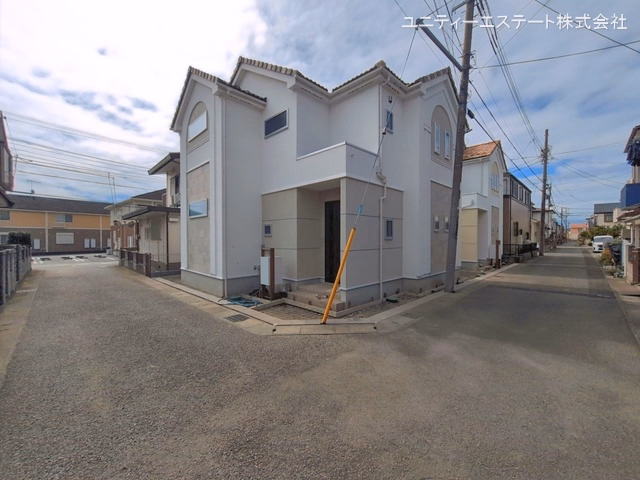新築戸建て 綾瀬市蓼川2丁目2期 1号棟 外構