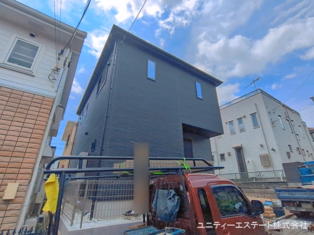 座間市入谷東3丁目(戸建)01 外構