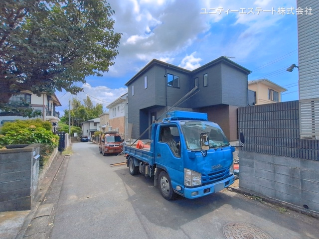 座間市入谷東3丁目(戸建)01 外構