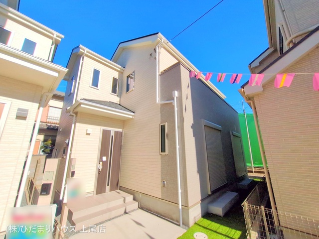 埼玉県上尾市大字上尾下の新築戸建て完成写真 2025年12月9日撮影