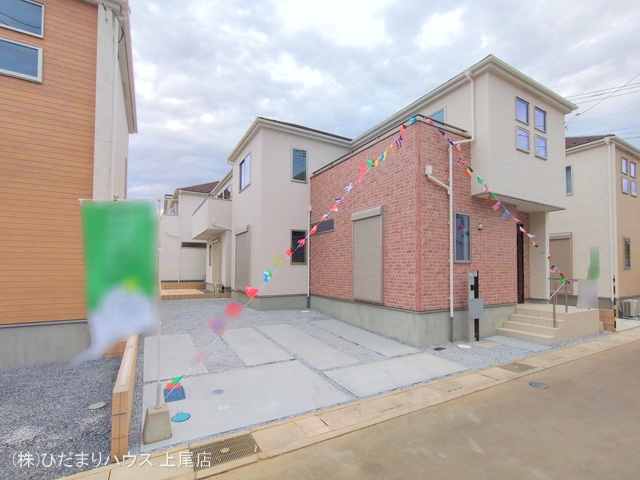 埼玉県上尾市大字瓦葺の新築戸建て完成写真 2025年11月17日撮影