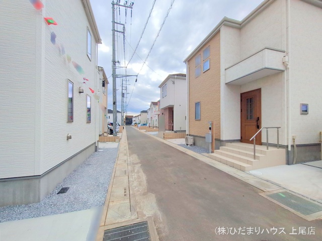 埼玉県上尾市大字瓦葺の新築戸建て完成写真 2025年11月17日撮影