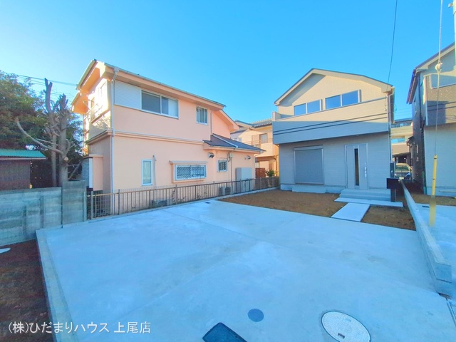 埼玉県上尾市大字久保の新築戸建て完成写真 2025年12月17日撮影