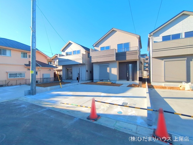 埼玉県上尾市大字久保の新築戸建て完成写真 2025年12月17日撮影