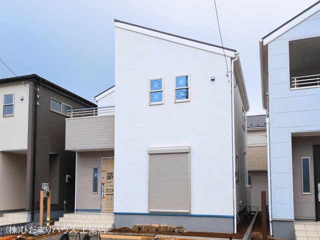 埼玉県上尾市大字小敷谷の新築戸建て外構写真 2026年3月2日撮影