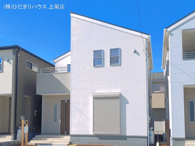 埼玉県上尾市大字小敷谷の新築戸建て完成写真 2026年4月1日撮影