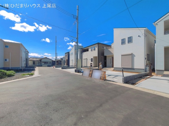 埼玉県上尾市大字小敷谷の新築戸建て完成写真 2026年4月1日撮影