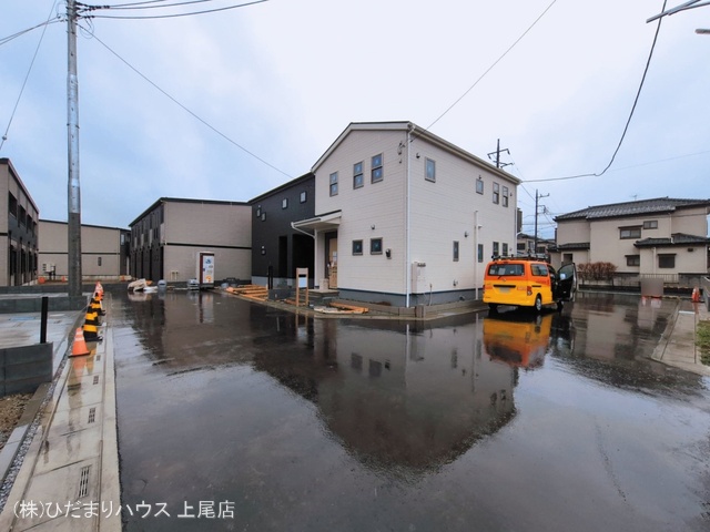 埼玉県上尾市大字小敷谷の新築戸建て外構写真 2026年3月2日撮影