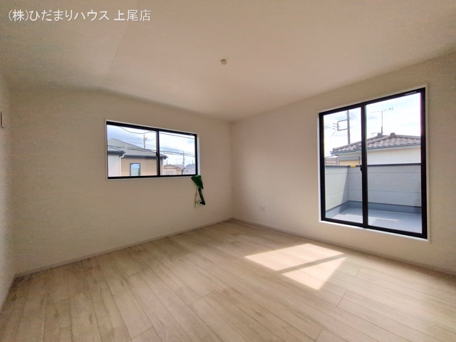 上尾市小泉7丁目（戸建）01 居室メイン