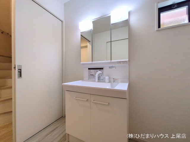 上尾市小泉7丁目（戸建）01 洗面所